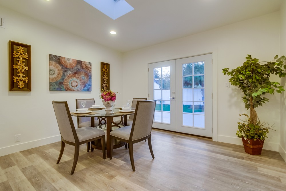 Virtual tour photo 16 of 61 for 3658 Ingraham St