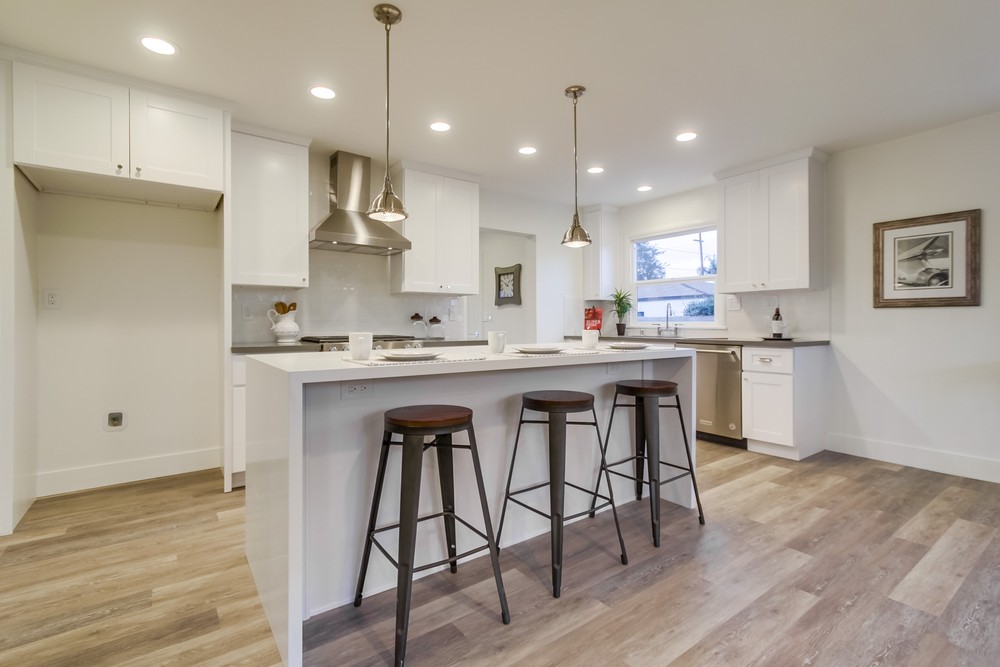 Virtual tour photo 20 of 61 for 3658 Ingraham St