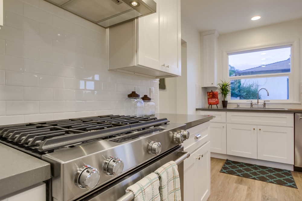 Virtual tour photo 25 of 61 for 3658 Ingraham St