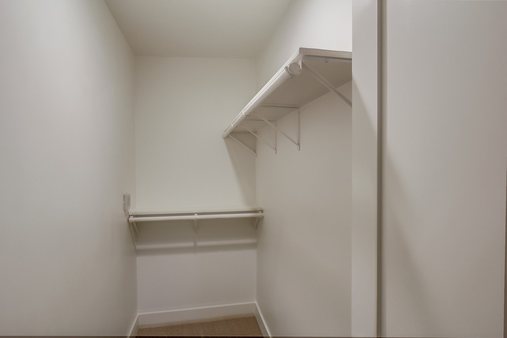 Virtual tour photo 34 of 61 for 3658 Ingraham St
