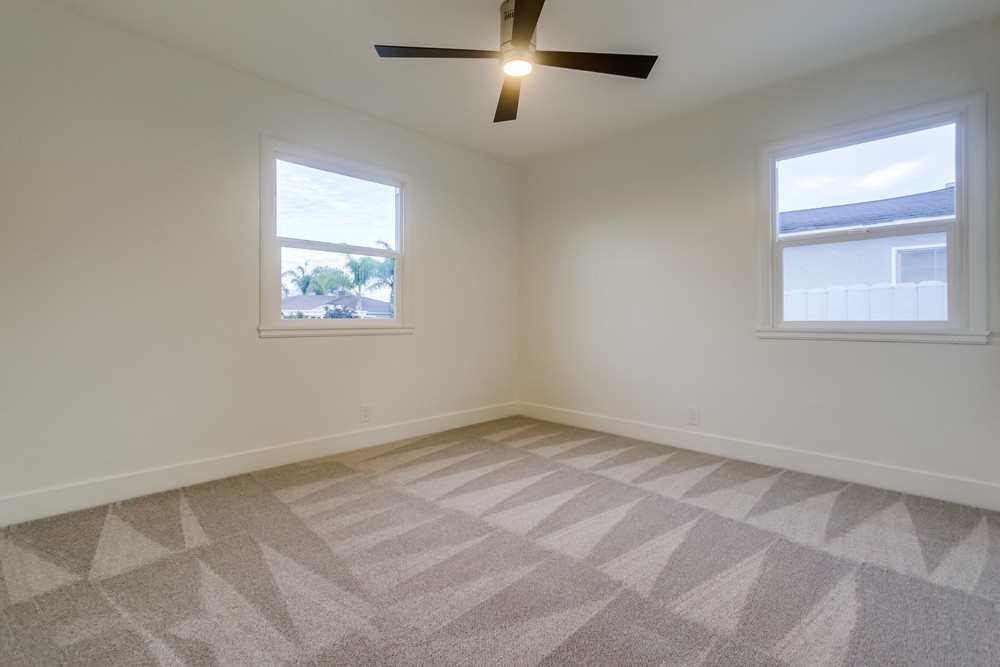 Virtual tour photo 35 of 61 for 3658 Ingraham St
