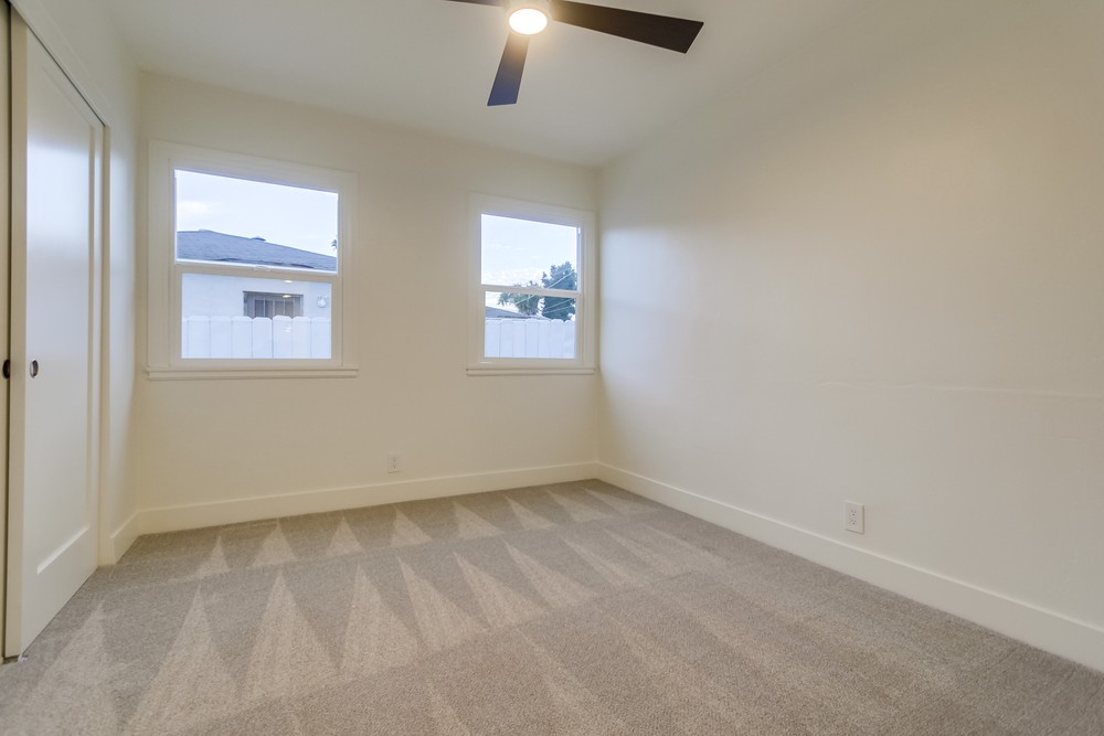 Virtual tour photo 39 of 61 for 3658 Ingraham St