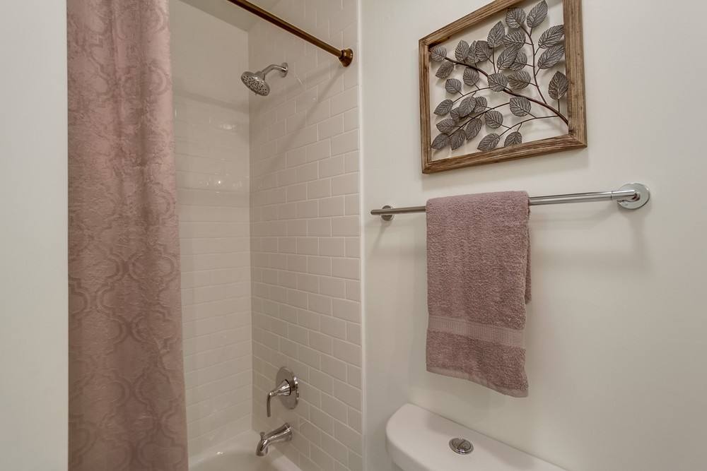 Virtual tour photo 44 of 61 for 3658 Ingraham St