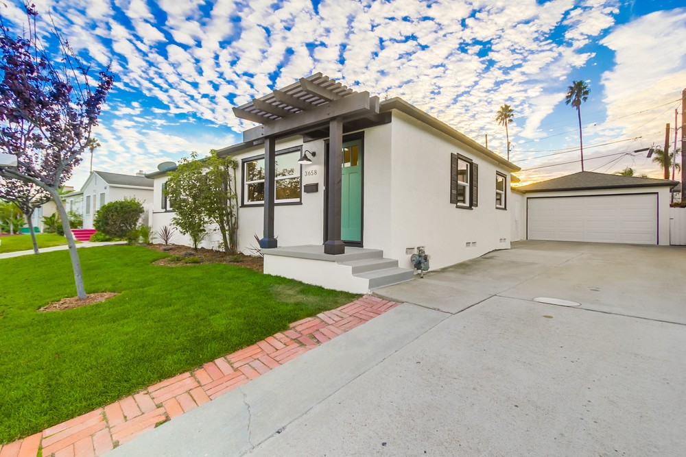 Virtual tour photo 50 of 61 for 3658 Ingraham St