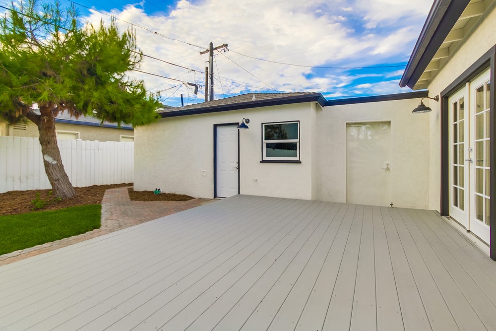Virtual tour photo 53 of 61 for 3658 Ingraham St