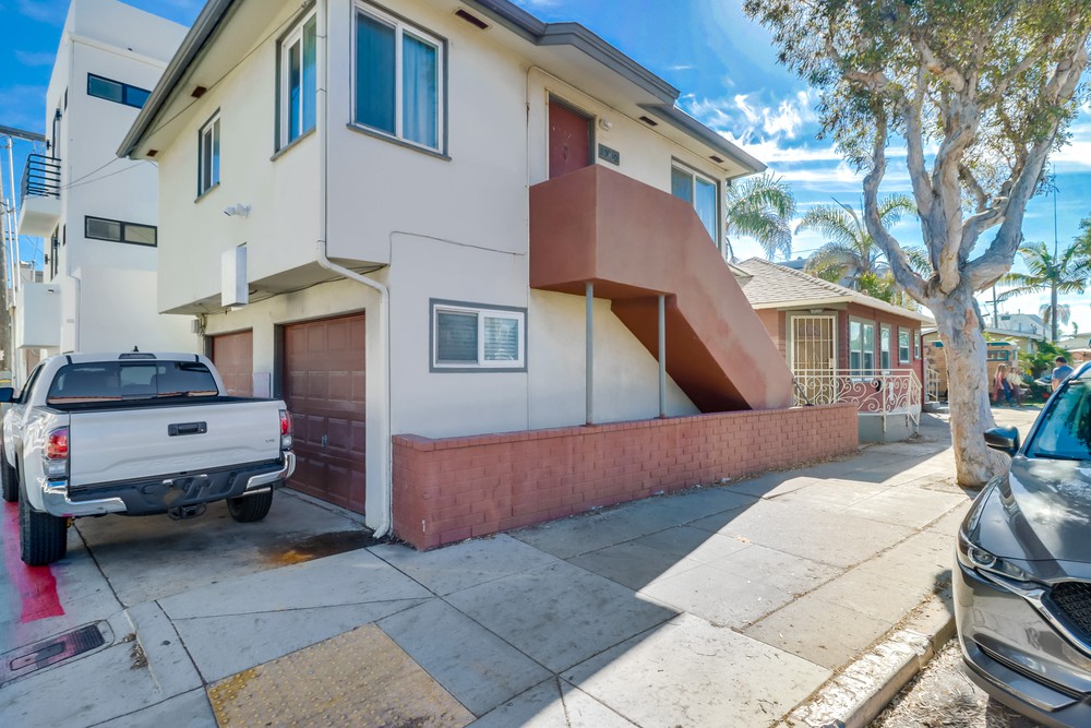 Virtual tour photo 3 of 19 for 3659 Mission Blvd