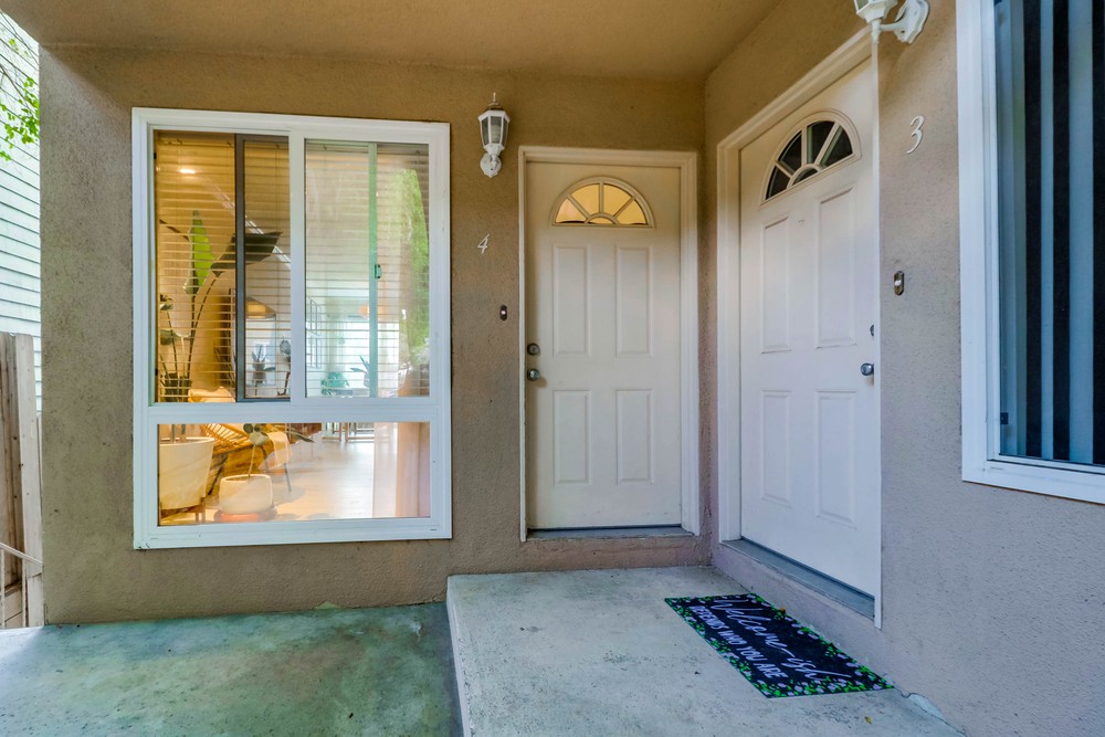 Virtual tour photo 7 of 34 for 3663 7th Ave UNIT 4