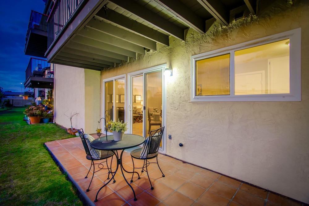 Virtual tour photo 6 of 49 for 3664 Clairemont Dr #1c