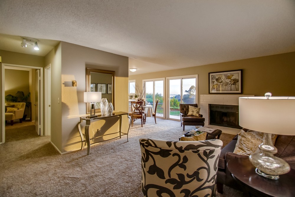Virtual tour photo 10 of 49 for 3664 Clairemont Dr #1c