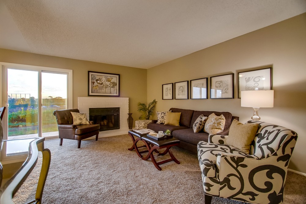 Virtual tour photo 13 of 49 for 3664 Clairemont Dr #1c