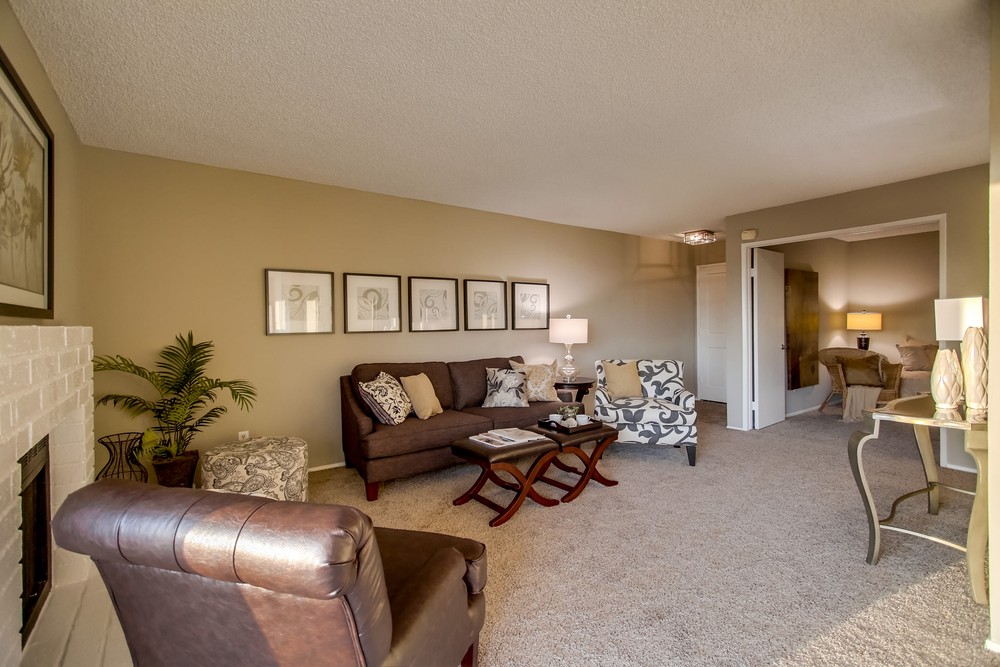 Virtual tour photo 14 of 49 for 3664 Clairemont Dr #1c