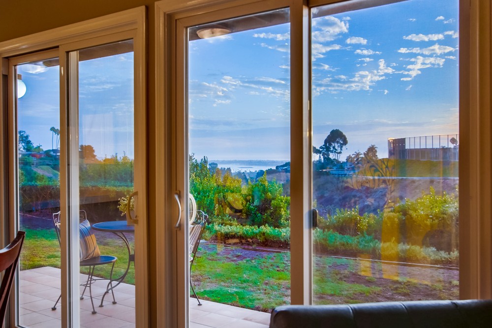 Virtual tour photo 19 of 49 for 3664 Clairemont Dr #1c