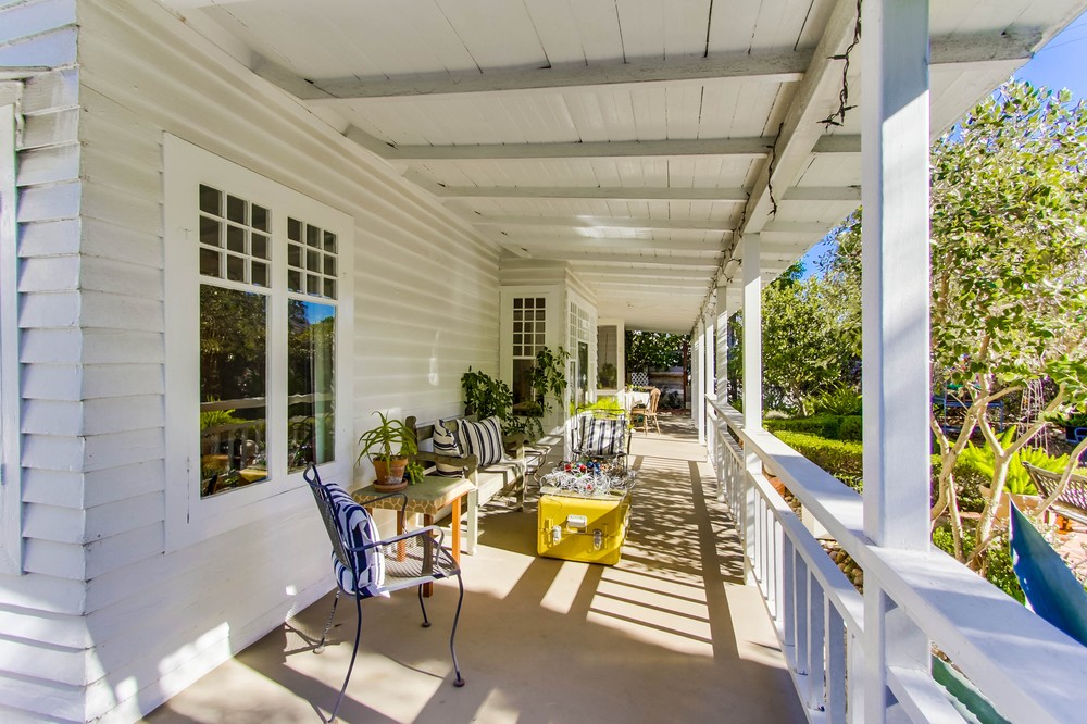 Virtual tour photo 10 of 67 for 3664 Herbert Street