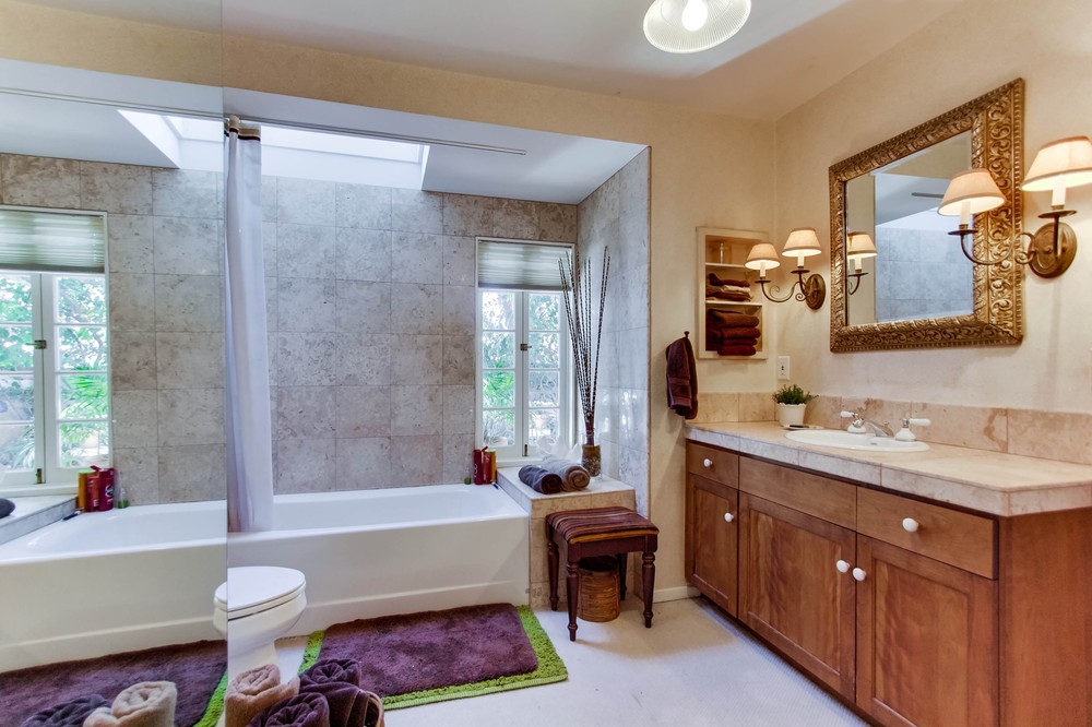 Virtual tour photo 30 of 67 for 3664 Herbert Street