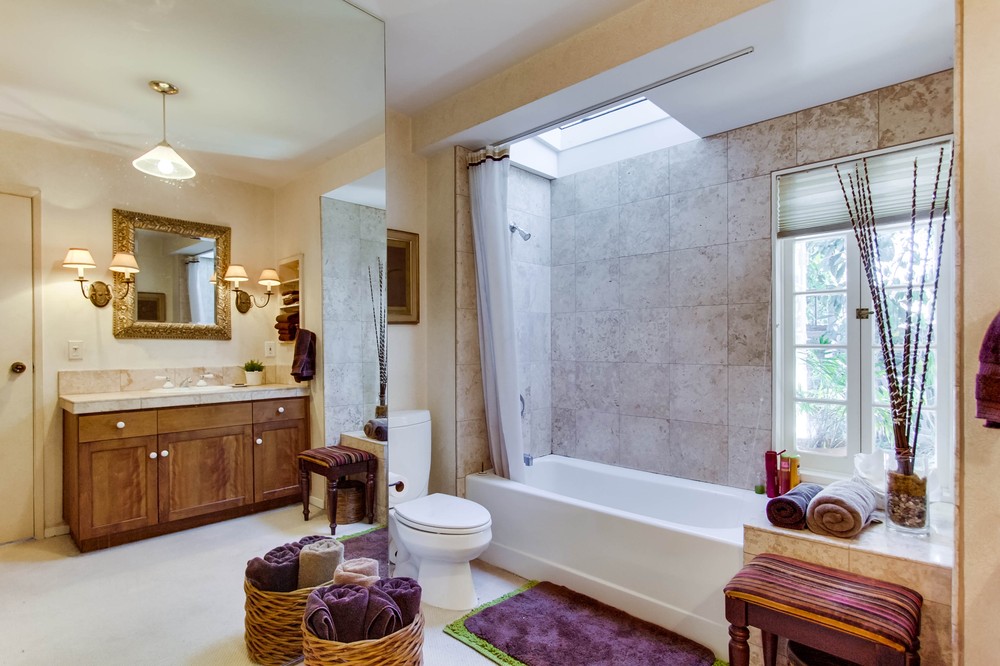 Virtual tour photo 31 of 67 for 3664 Herbert Street