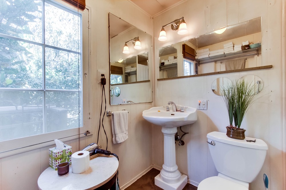 Virtual tour photo 44 of 67 for 3664 Herbert Street