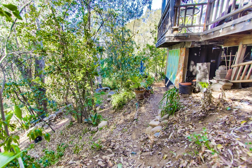 Virtual tour photo 57 of 67 for 3664 Herbert Street