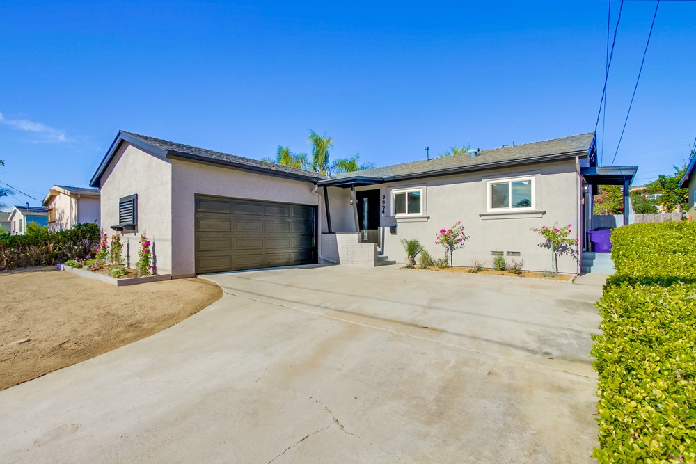 Virtual tour photo 5 of 50 for 3664 Jennifer St