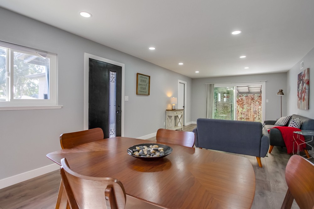 Virtual tour photo 12 of 50 for 3664 Jennifer St