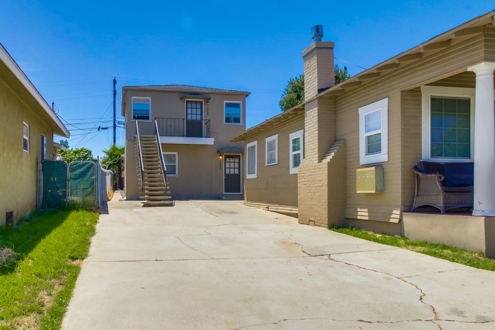 Virtual tour photo 1 of 22 for 3666 45th St