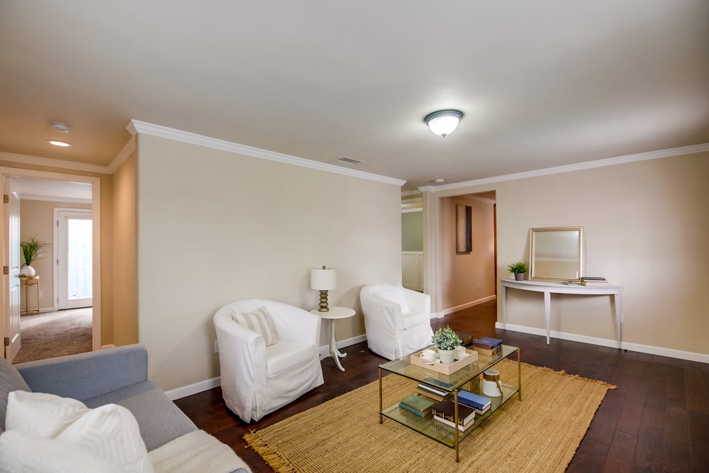 Virtual tour photo 6 of 28 for 3667 Monroe Ave