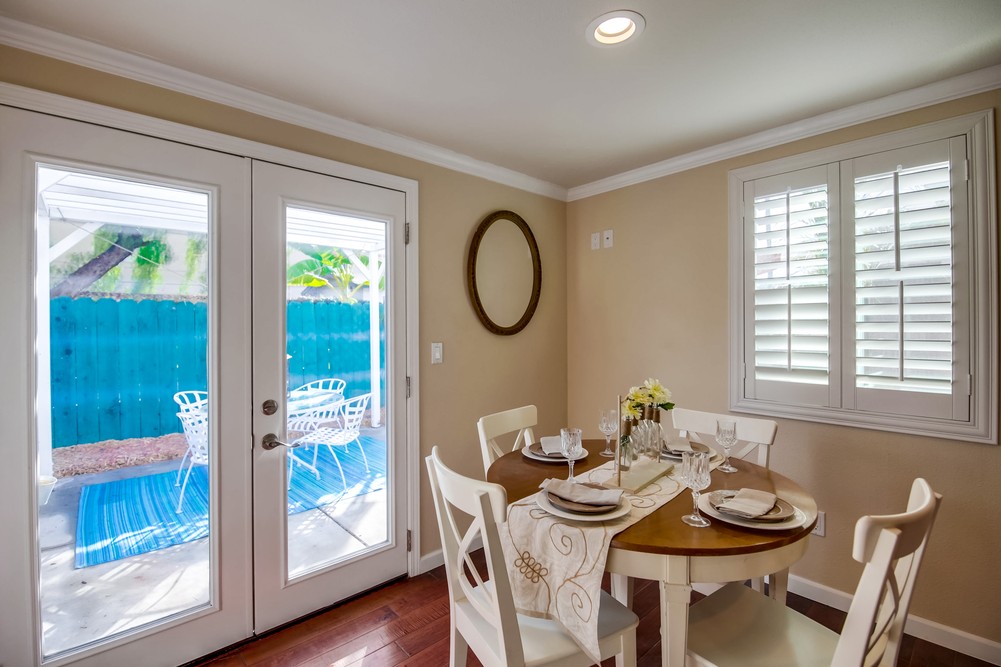 Virtual tour photo 8 of 28 for 3667 Monroe Ave
