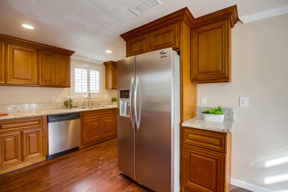 Virtual tour photo 12 of 28 for 3667 Monroe Ave