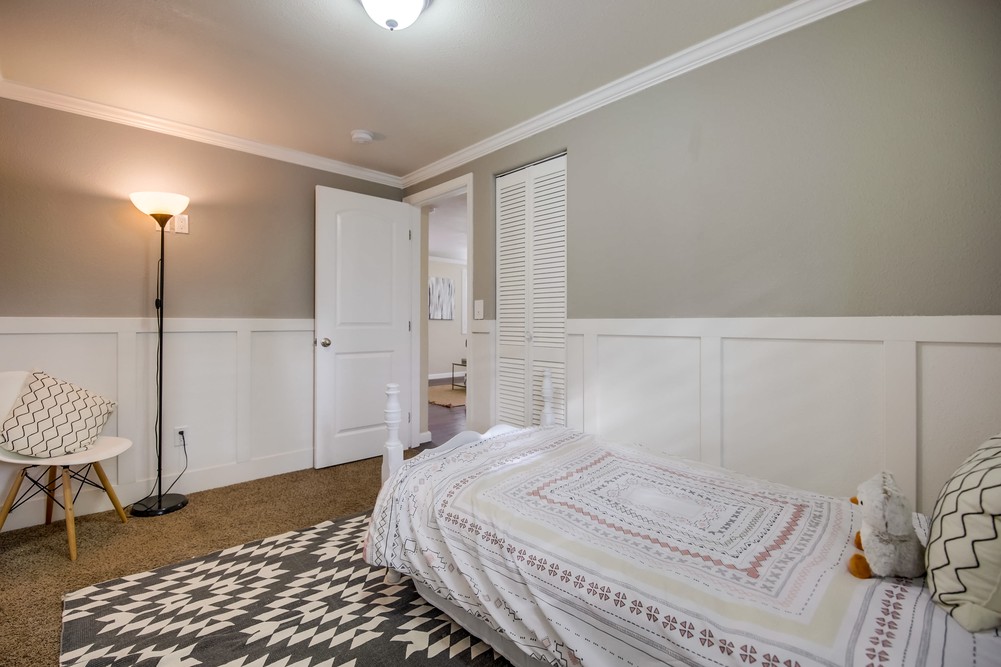 Virtual tour photo 23 of 28 for 3667 Monroe Ave