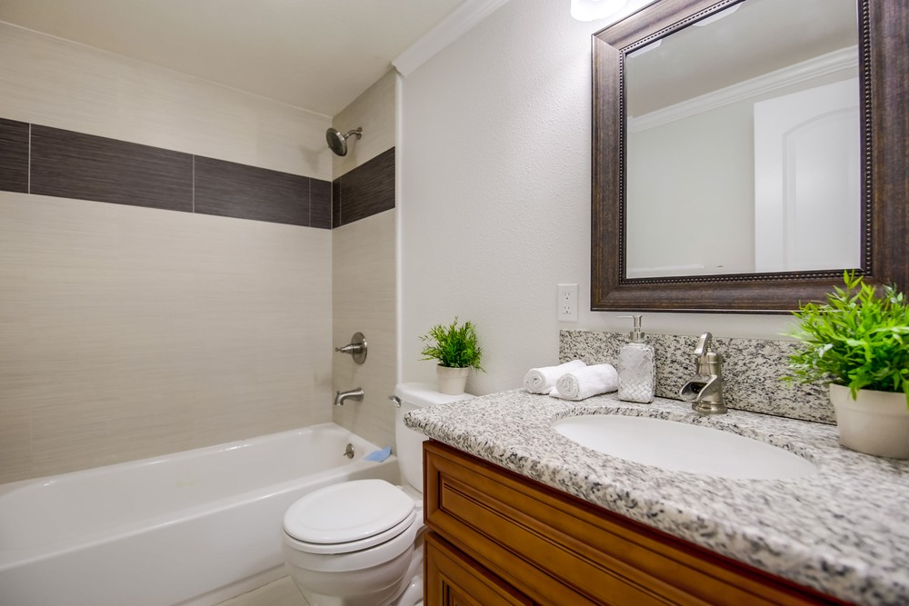 Virtual tour photo 24 of 28 for 3667 Monroe Ave