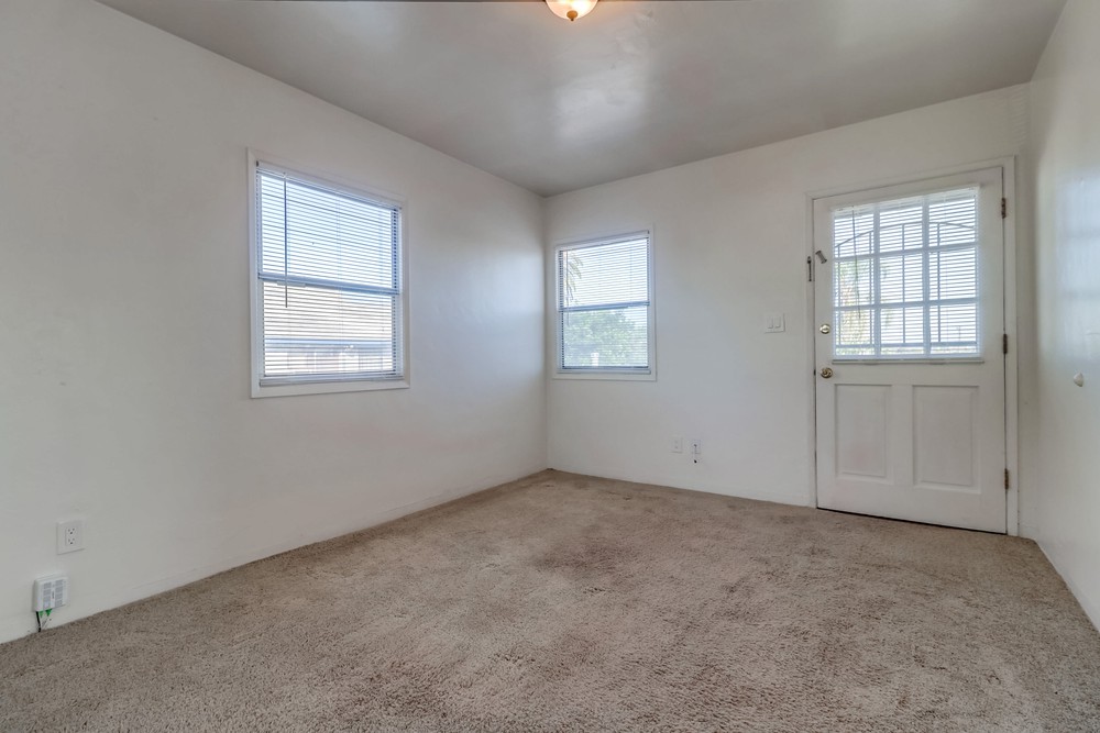 Virtual tour photo 10 of 25 for 3668 45th St