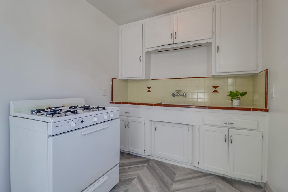 Virtual tour photo 14 of 25 for 3668 45th St