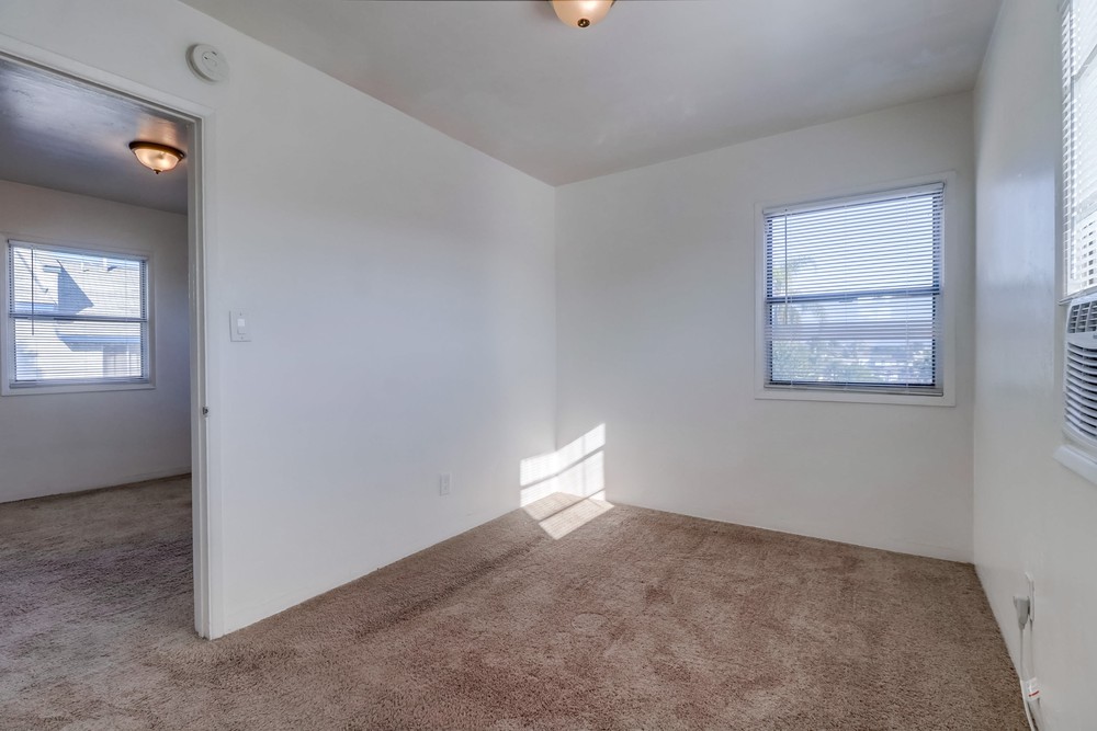 Virtual tour photo 19 of 25 for 3668 45th St