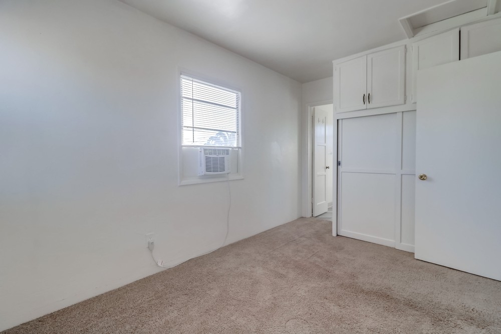Virtual tour photo 20 of 25 for 3668 45th St
