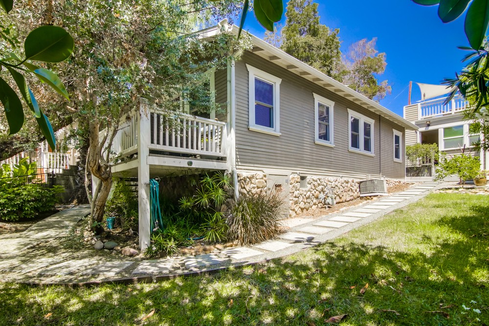 Virtual tour photo 6 of 57 for 3670 Collier Ave