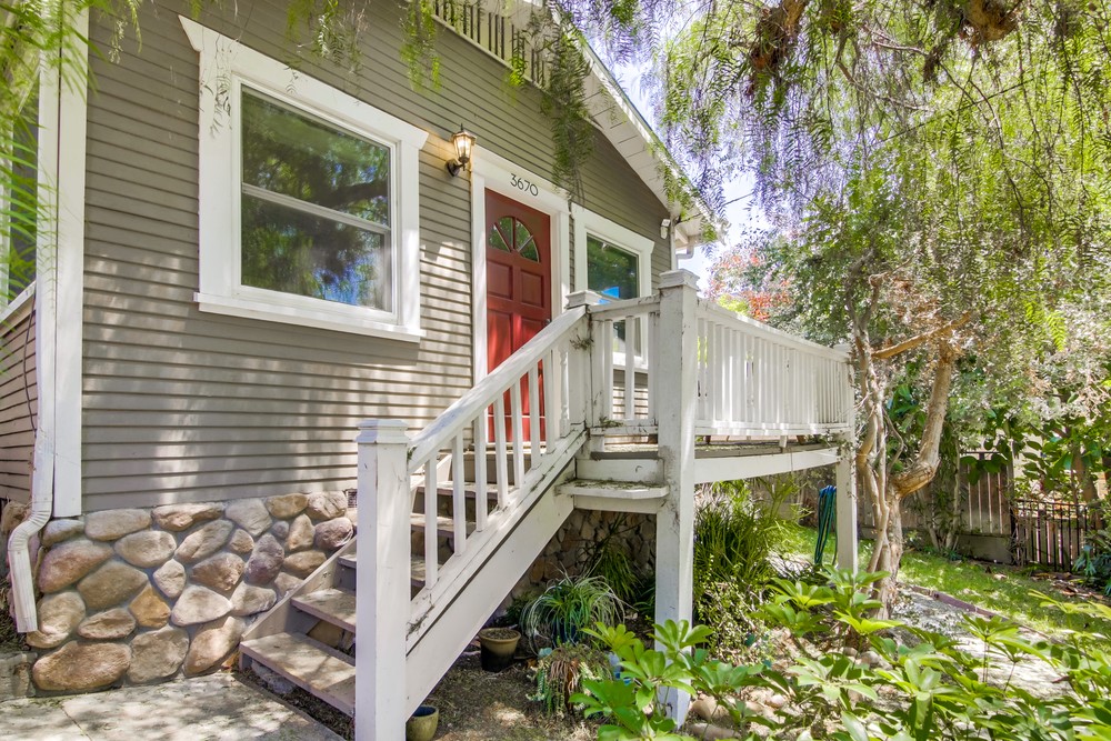 Virtual tour photo 7 of 57 for 3670 Collier Ave