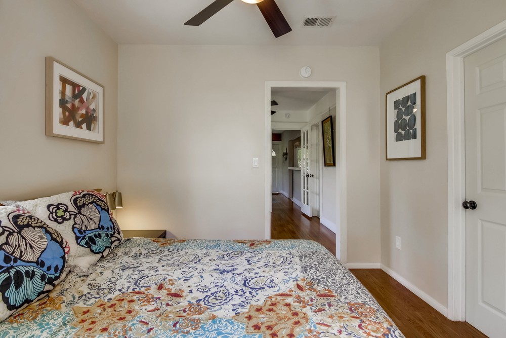 Virtual tour photo 32 of 57 for 3670 Collier Ave