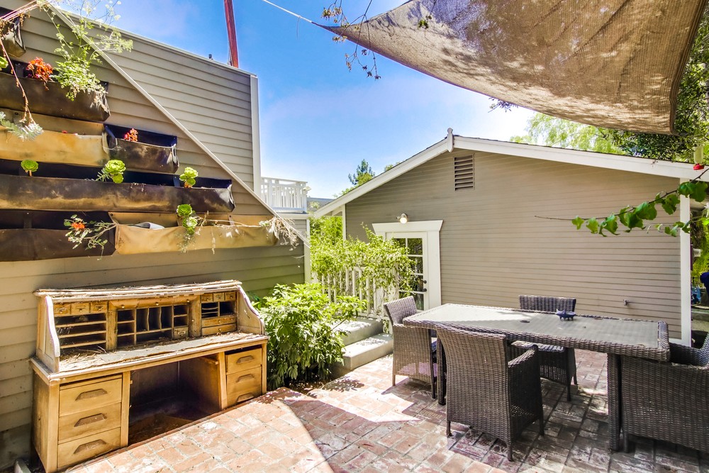 Virtual tour photo 42 of 57 for 3670 Collier Ave
