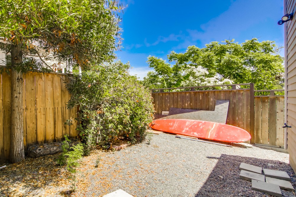 Virtual tour photo 43 of 57 for 3670 Collier Ave