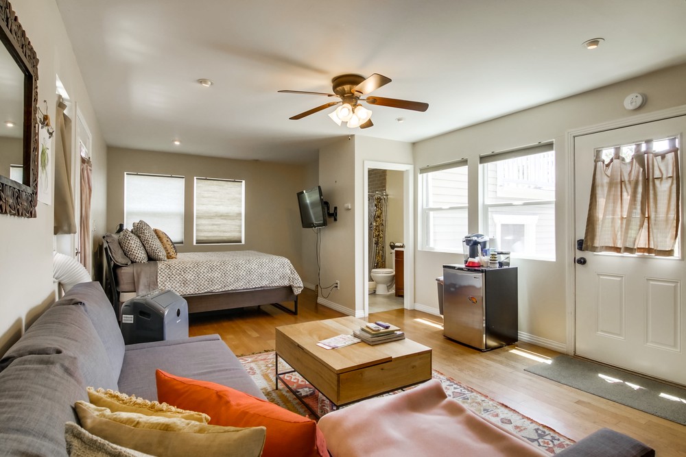 Virtual tour photo 46 of 57 for 3670 Collier Ave