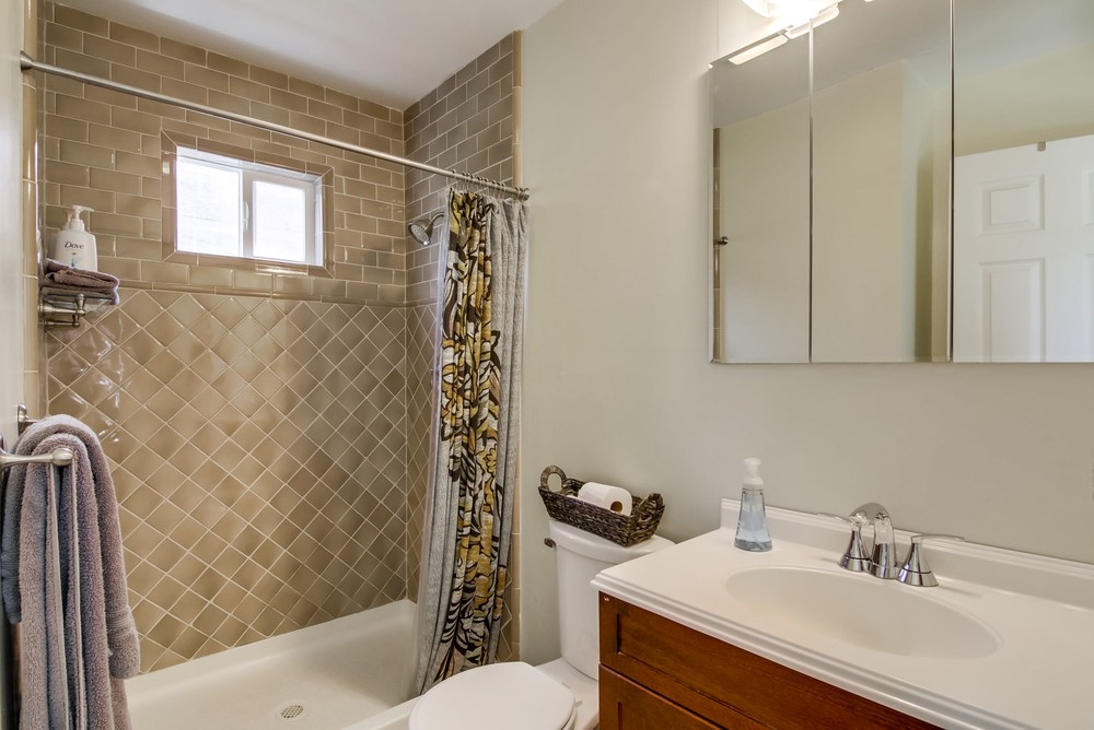 Virtual tour photo 50 of 57 for 3670 Collier Ave