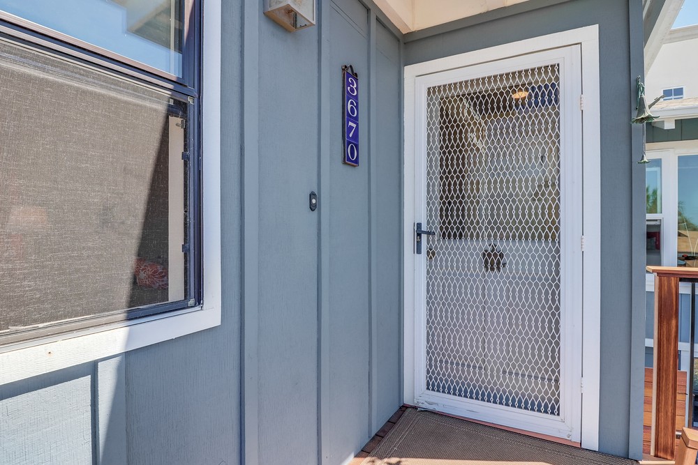 Virtual tour photo 5 of 37 for 3670 Keating St