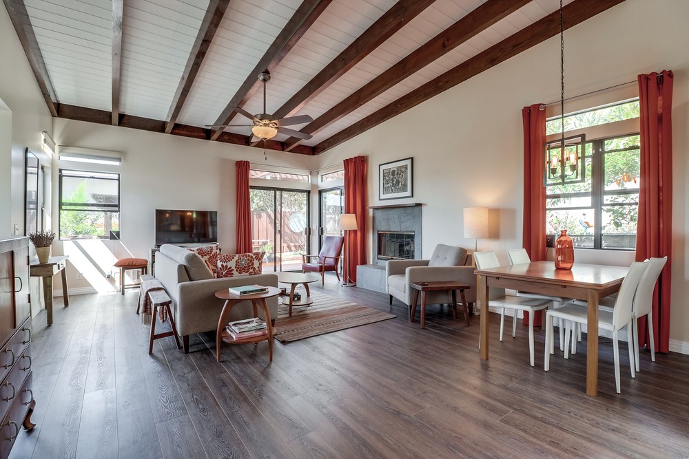 Virtual tour photo 9 of 37 for 3670 Keating St
