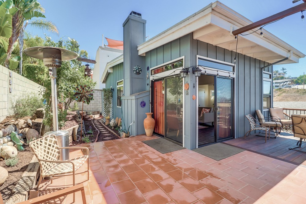 Virtual tour photo 33 of 37 for 3670 Keating St