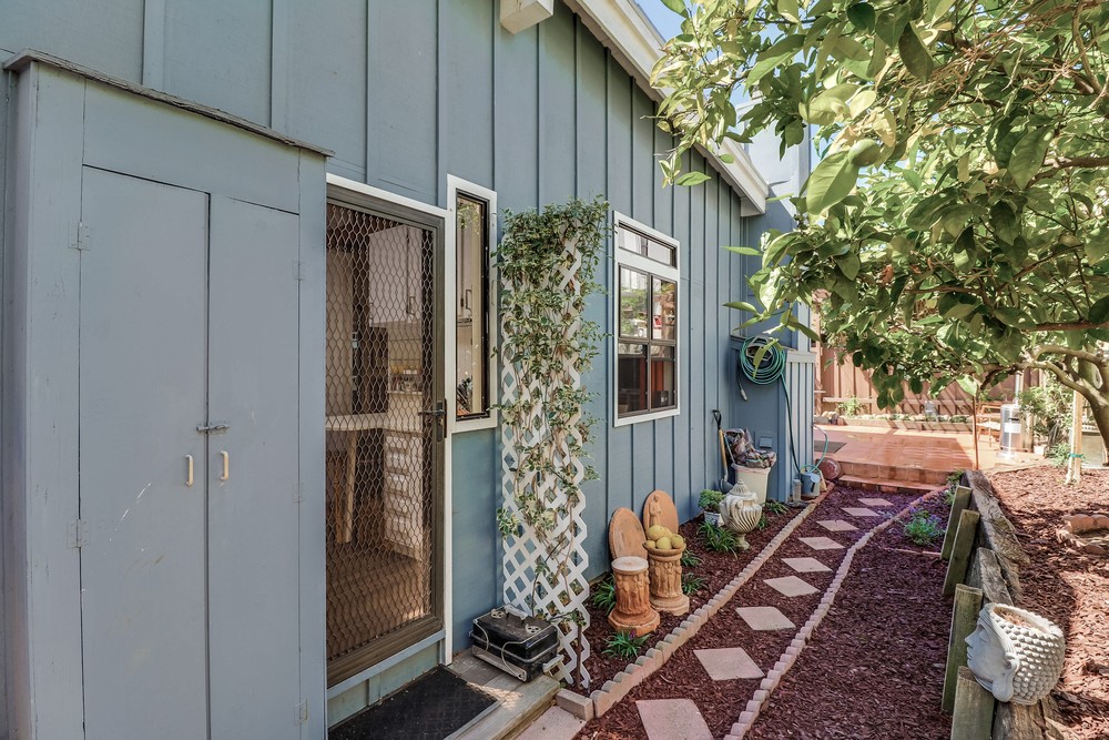 Virtual tour photo 38 of 37 for 3670 Keating St