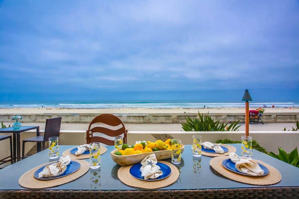 Virtual tour photo 12 of 41 for 3671 Ocean Front Walk
