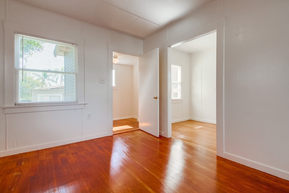 Virtual tour photo 11 of 24 for 3672 45th St