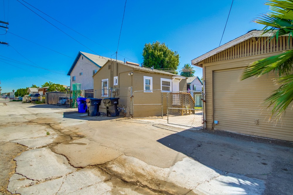 Virtual tour photo 25 of 24 for 3672 45th St