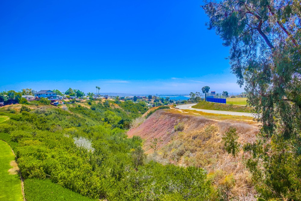 Virtual tour photo 34 of 34 for 3672 Clairemont Dr #3D