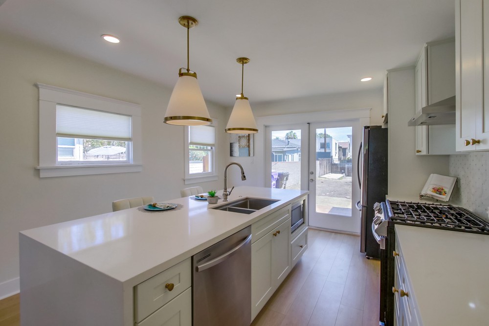 Virtual tour photo 16 of 49 for 3673 Boundary St