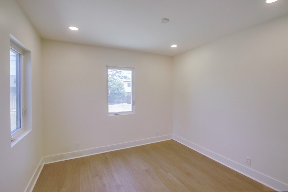 Virtual tour photo 28 of 49 for 3673 Boundary St